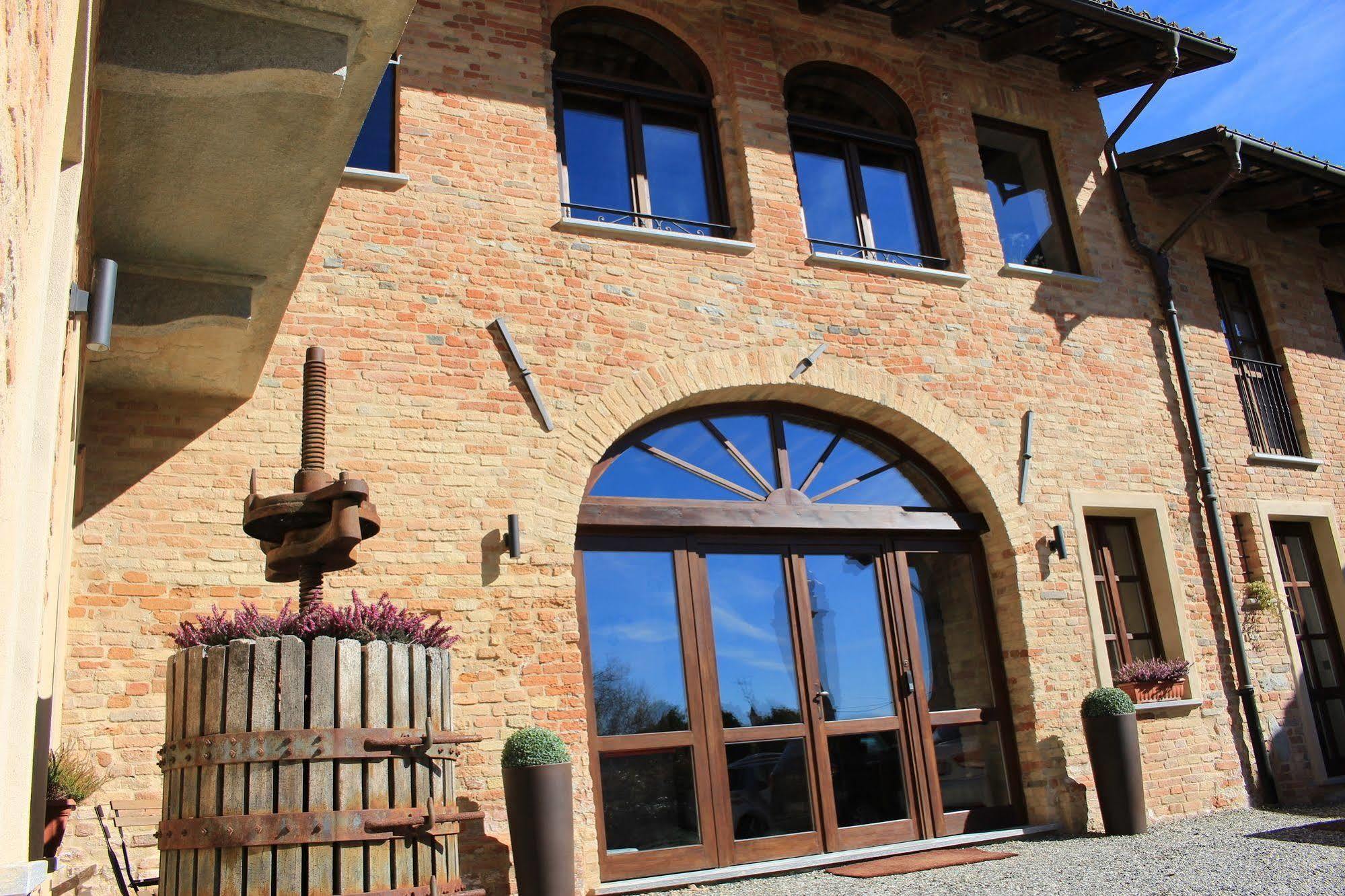 Dimora Cortese Castagnole delle Lanze Exterior foto